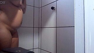 Do You Want To Take A Bath With Miia Thalia?