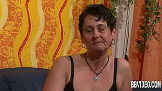 I can’t stop touching myself as a naughty German milf