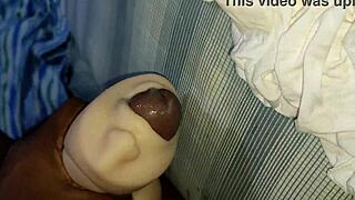 Colocando Na Boneca