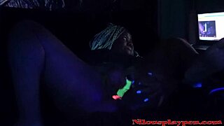 Halloween toy show with Nilou Achtland! Wild ass and pussy close-up action!