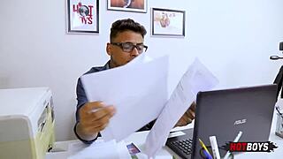 Novinho Pirocudo Fodendo O Chefe