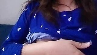 Cheating Stepsister Records Real Homemade Sex in Room. Want to See Her Beg for More?