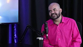 Paulo Avelar and Victoria Beatriz stun in sheer red at hot cast.