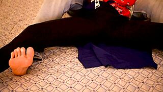 Indian housewife shares romantic bed sex with creamy finish.