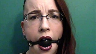 Why does dark lipstick drooling feel so intense with eye contact?