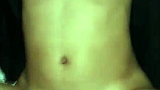 Argentinian Model Moans Loud While Filmed Secretly in Miniskirt! What a View!