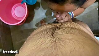 BHABHI OFFERS SHOWER SEX CHANCE IN HOMEMADE VIDEO! HAIRY ASIAN ANAL ACTION IS UNMISSABLE!