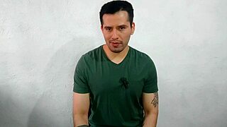 young virgin gives oral to endowed coworker in office