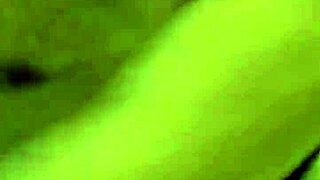 Young active gay novinho pounds greedy cu with strong desire