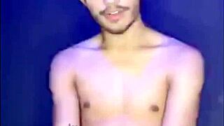 Gay Solo Guy Cums from Handjob