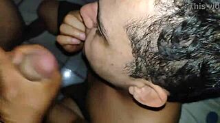 Leite na boca gay scene