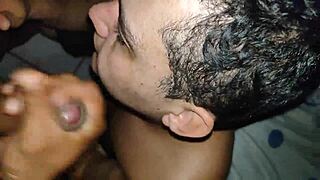 Leite na boca gay scene