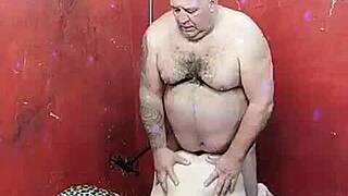 Dude, Novinha loves getting taken from behind by muscular guy! 🔥