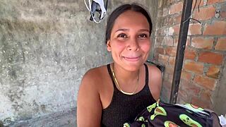 Neighbor Washes Clothes but I Offer Blowjob and Hard Outdoor Sex