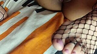 Foot fetish fun with juicy homemade action!