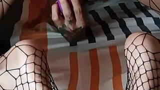 Foot fetish fun with juicy homemade action!