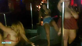 Getting face sat and sucking everyone at swing house