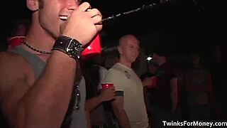 Two gay men give great blow jobs and get gay boys in return