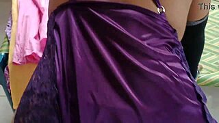 डिलिव्हरी बाॅय और हाॅट सेक्सी भाभी कि देसी चुदाई