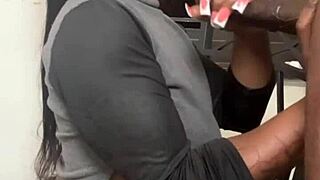 professional cock sucker makes me cum in 2 mins?