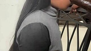 professional cock sucker makes me cum in 2 mins?