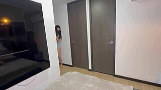 joining my friend for threesome with boyfriend