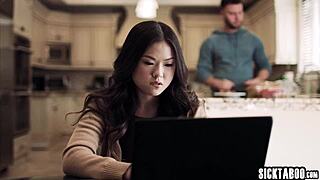 Lulu Chu And Slimthick Vic Engage In Lesbian Sex And Fucking