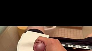 Explore Sensual Solo Moments in Japanese Amateur Collection 4