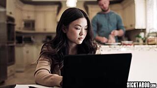 Lulu Chu And Slimthick Vic Engage In Lesbian Sex And Fucking