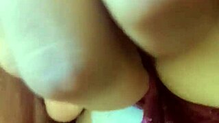 Teen Amateur's Big Ass Close-Up POV Fuck