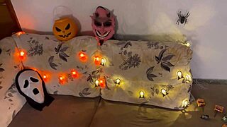 hey, garota safada faz travessura no halloween