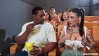 Reality Kings Athletic Argentinian With Bubble Butt In Facial