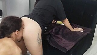 follando a mi hermanastra pervertida que traga mi leche con gusto