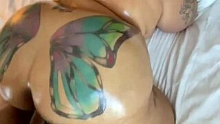 Sex tape mornings with a slutty MILF craving monster cock action