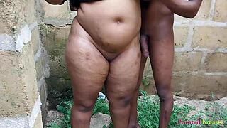 banging big white ass in uncompleted building