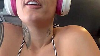 omg, i was so sweaty and wet at copacabana gym, my pussy dripping with salty desire!