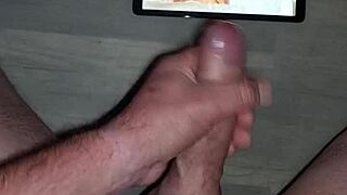 hommage to bagdousch with a hot cumshot tribute.