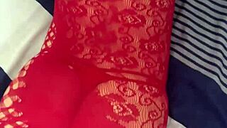 watching my stepsister mess with her phone, so damn tempting