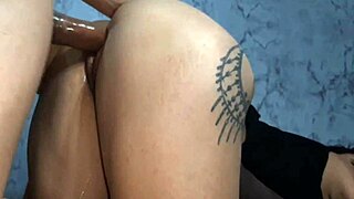 Hermanastro Cums in Hermanastra’s Mouth After an Intense Blowjob in Homemade Colombian Action