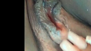 she rubbing that pussy nice with big cock