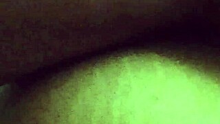 Perra infiel gives nalgas while husband texts