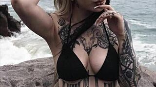 damn, lady xo’s jerk off challenge is intense!