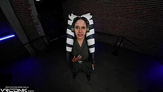 How does Ahsoka blow and ride Anakin’s huge cock in VR cosplay?