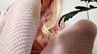 Fetish Feet Mistress Elza Koms, So Damn Hot!