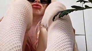 Fetish Feet Mistress Elza Koms, So Damn Hot!