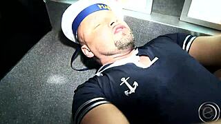 Gundula Pervers found her Popeye, gets liquid spinach now!