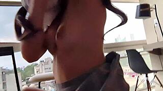 mi profesor quería reprobarme pero le di sentones y terminó dentro con nota 10