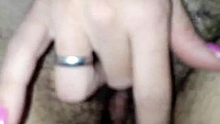 Hairy Pussy Masturbation Fun