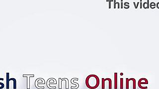 i’m an 18yo student nurse gettin’ my pussy eaten