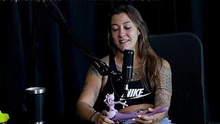 Latina beauty goes nude and craves two bi guys 😏